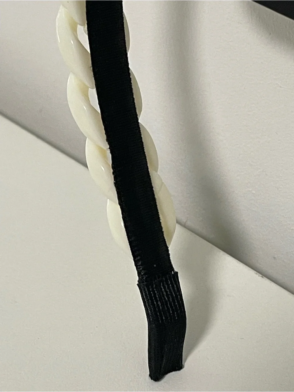 Kristin Ess White Braided Chain Headband